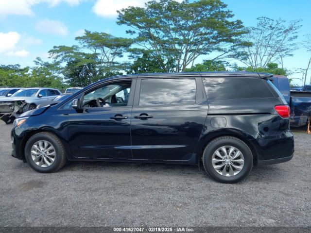 KNDMB5C11L6658151 KIA SEDONA LX