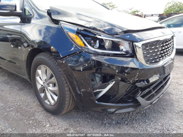 KNDMB5C11L6658151 KIA SEDONA LX