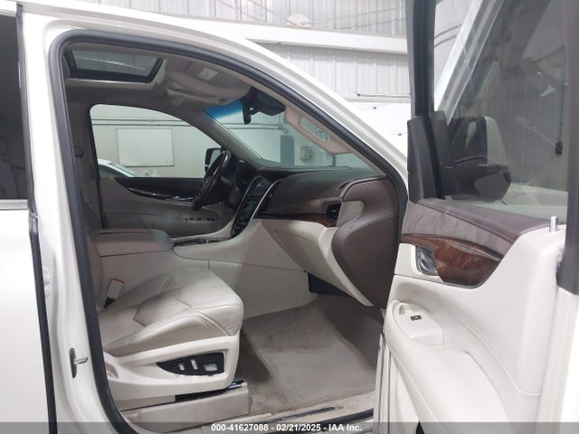 2015 CADILLAC ESCALADE ESV 1GYS4TKJ6FR615445 Photo 4