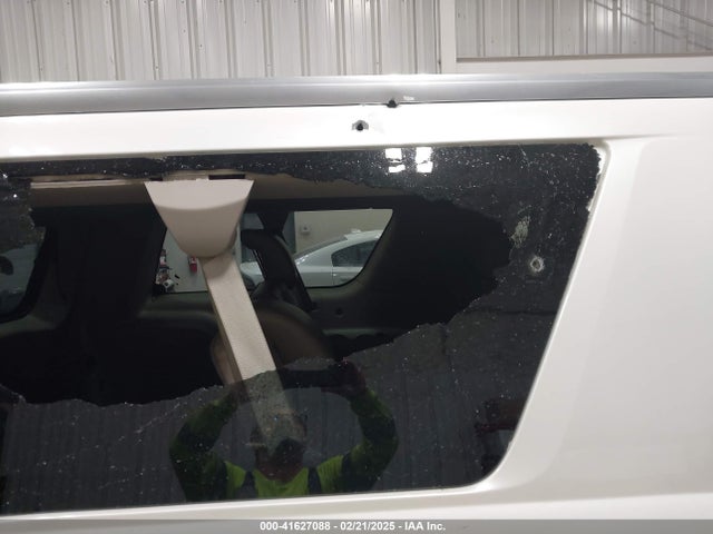 2015 CADILLAC ESCALADE ESV 1GYS4TKJ6FR615445 Photo 5