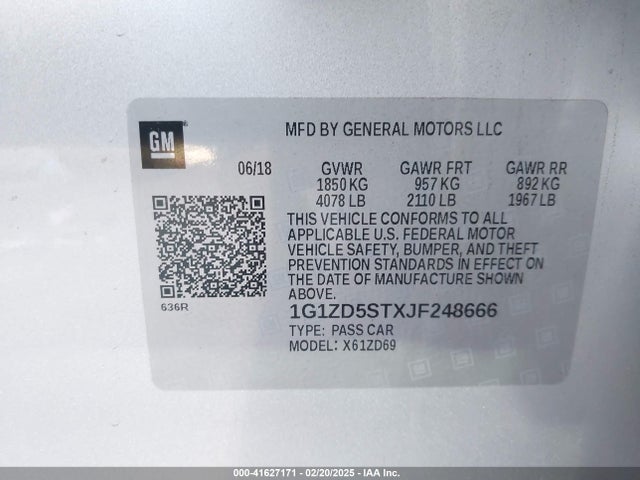 1G1ZD5STXJF248666 Chevrolet MALIBU LT