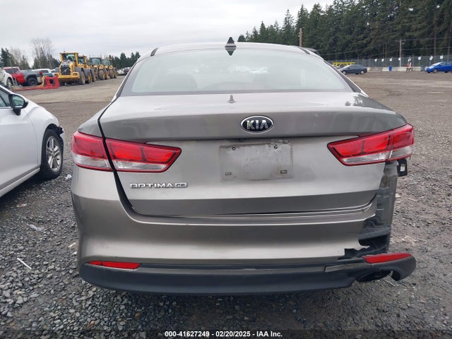 KIA Optima Lx 2018 5XXGT4L33JG189813 Image 16