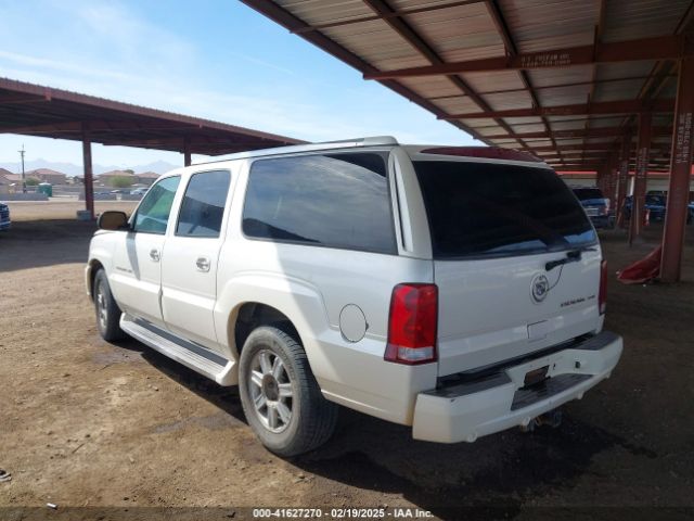 2003 CADILLAC ESCALADE ESV 3GYFK66N43G217331 Photo 2