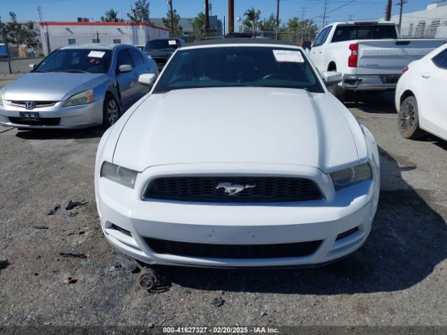 1ZVBP8EM9E5297226 Ford Mustang V6 Premium