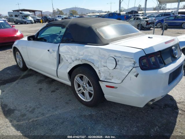 1ZVBP8EM9E5297226 Ford Mustang V6 Premium