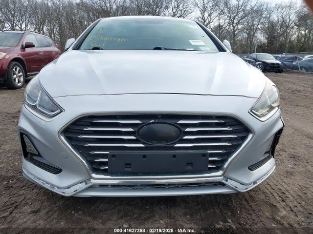 5NPE24AFXJH688801 Hyundai SONATA SE
