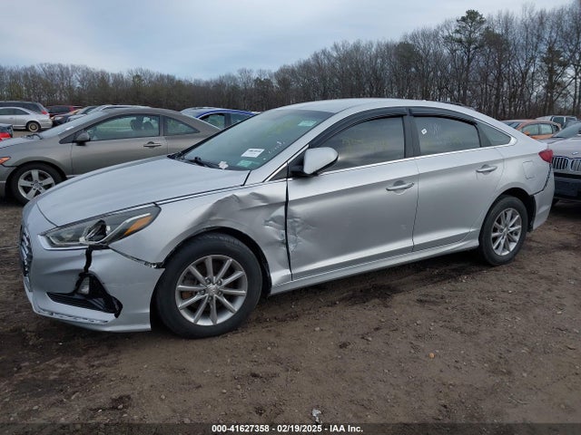 5NPE24AFXJH688801 Hyundai SONATA SE