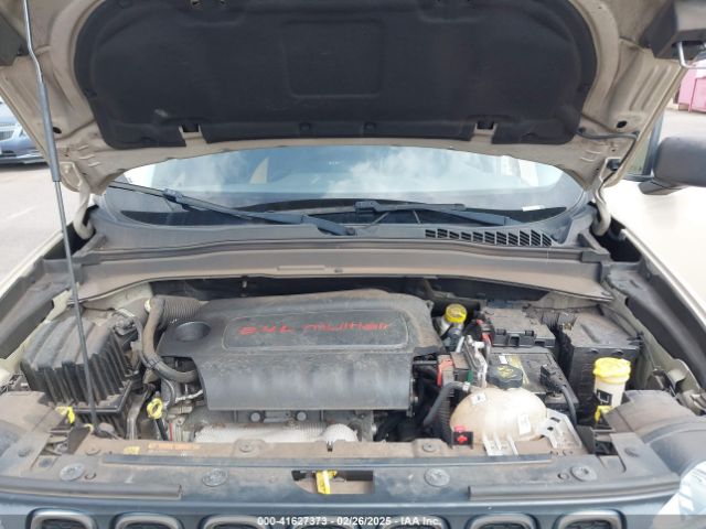 ZACCJAAT6GPE32301 Jeep Renegade Sport