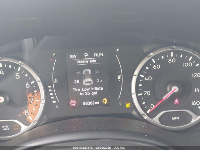 ZACCJAAT6GPE32301 Jeep Renegade Sport
