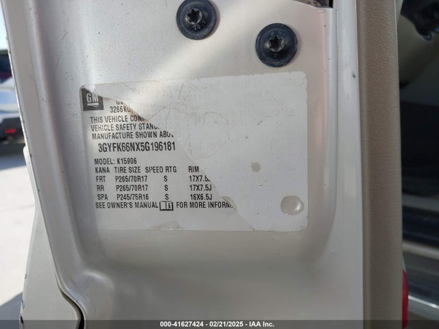 2005 CADILLAC ESCALADE ESV 3GYFK66NX5G196181 Photo 8
