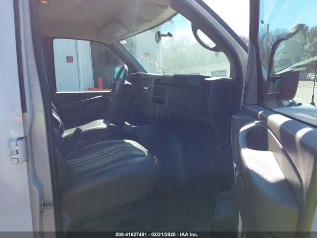 1GCWGFFF0F1104298 Chevrolet Express 2500 Work Van