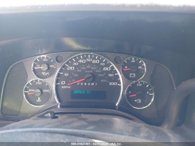 1GCWGFFF0F1104298 Chevrolet Express 2500 Work Van