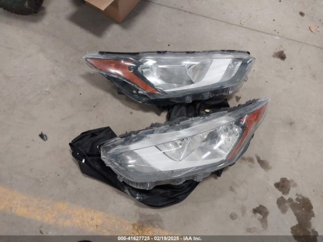NM0LS7E22L1466938 Ford Transit Connect Xl Cargo Van