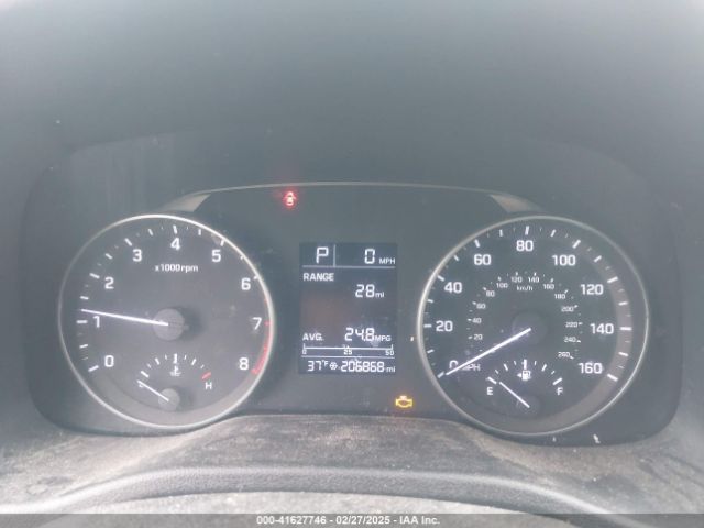 KMHD74LFXHU095512 Hyundai ELANTRA SE