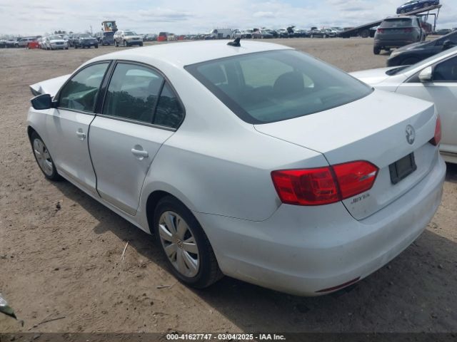 3VWD17AJ2EM418365 Volkswagen Jetta 1.8t Se