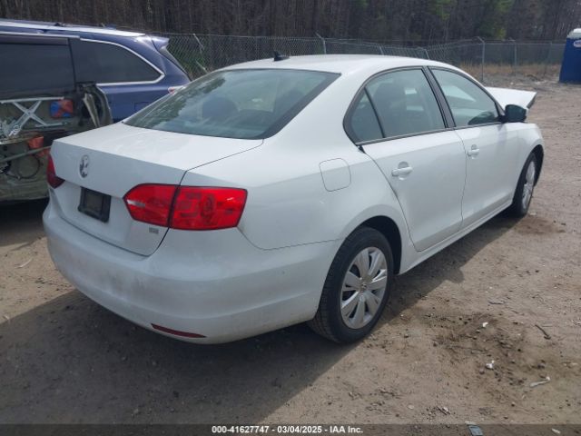 3VWD17AJ2EM418365 Volkswagen Jetta 1.8t Se