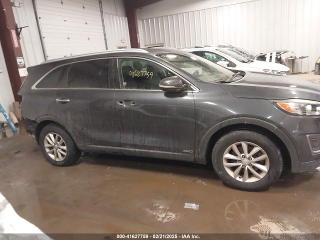 5XYPGDA37GG016629 KIA Sorento 2.4l Lx