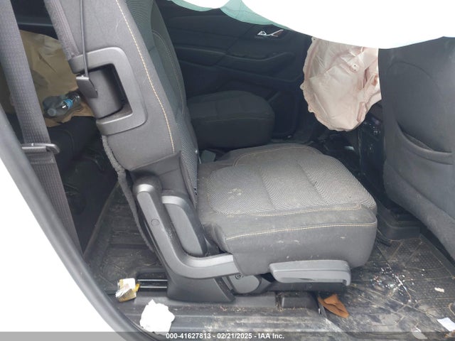 1GNEVGKW6JJ228475 Chevrolet Traverse 1lt