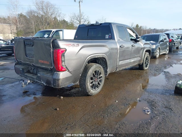 5TFLA5DA7NX052363 Toyota Tundra Sr5