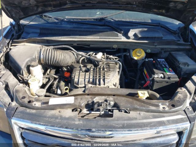 2C4RC1HG0ER257498 Chrysler Town & Country S