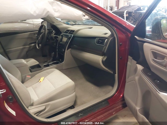 4T1BF1FK5HU692603 Toyota CAMRY LE