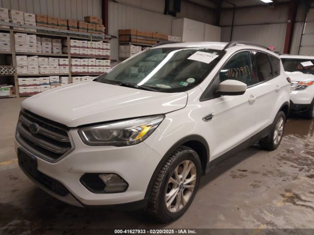 1FMCU9GD1HUC55903 Ford ESCAPE SE