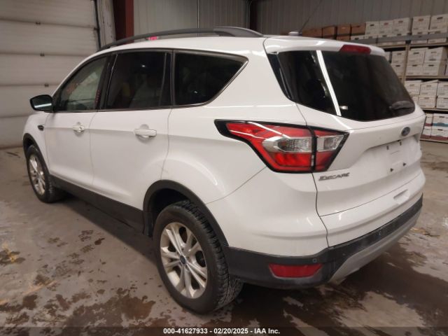 1FMCU9GD1HUC55903 Ford ESCAPE SE