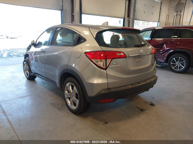 3CZRU6H36KG730243 Honda HR-V LX
