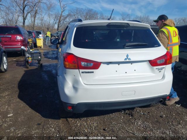2016 MITSUBISHI OUTLANDER SPORT JA4AR4AW0GZ043323 Photo 2