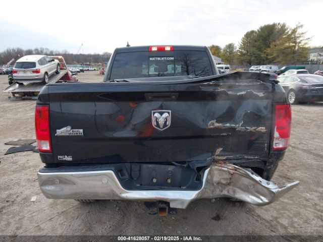 1C6RR7GG2JS247462 RAM 1500 Big Horn  4x4 6'4 Box