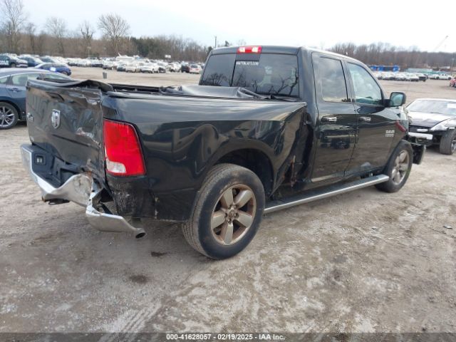 1C6RR7GG2JS247462 RAM 1500 Big Horn  4x4 6'4 Box