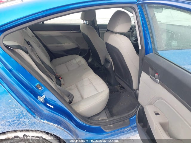 KMHD84LF0HU241462 Hyundai ELANTRA SE