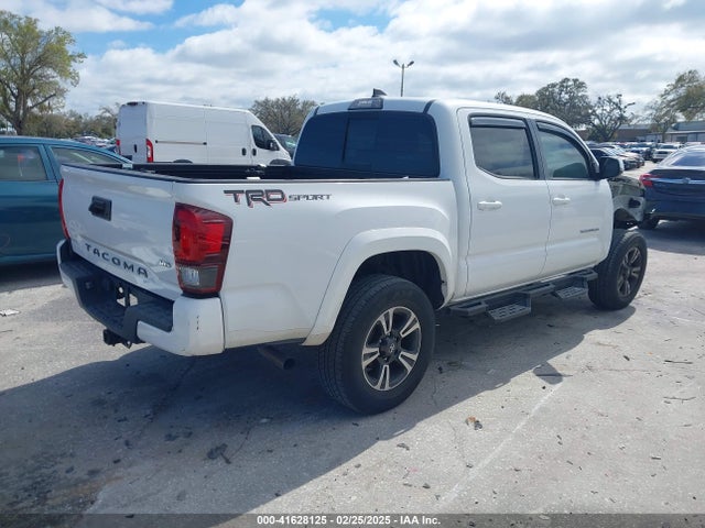 3TMAZ5CNXJM074085 Toyota Tacoma Trd Sport
