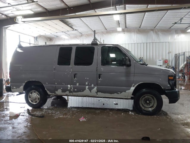 Ford E-250 Commercial 2014 1FTNE2EW4EDA64221 Image 13