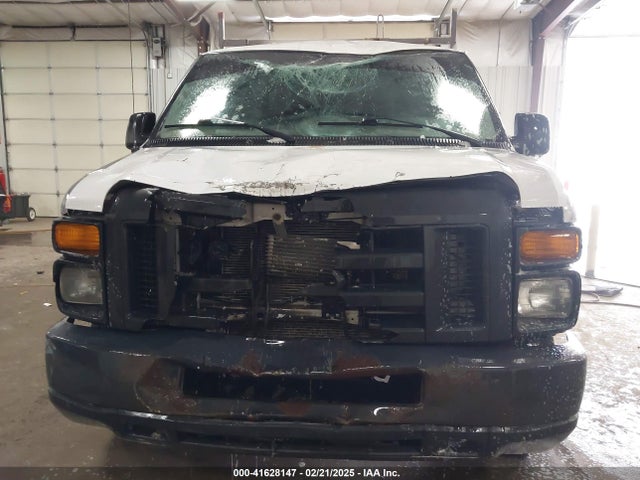 Ford E-250 Commercial 2014 1FTNE2EW4EDA64221 Image 6