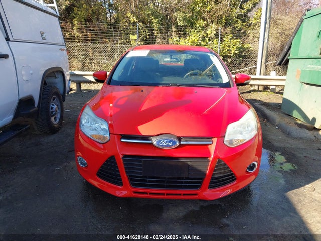 Ford FOCUS SE 2014 1FADP3F24EL217957 Image 12