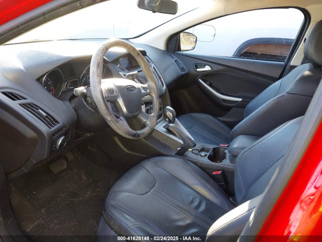 Ford FOCUS SE 2014 1FADP3F24EL217957 Image 5