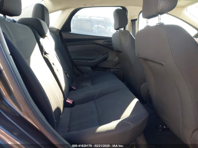 Ford FOCUS S 2016 1FADP3E26GL262175 Image 8