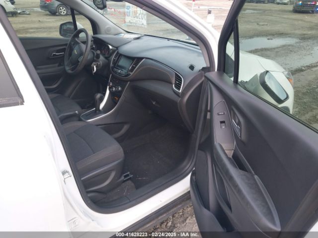KL7CJKSM0NB507740 Chevrolet Trax Fwd Ls