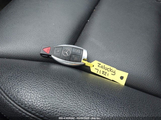 WDDSJ4EB8FN260901 Mercedes-Benz CLA 250
