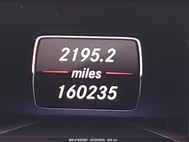 WDDSJ4EB8FN260901 Mercedes-Benz CLA 250
