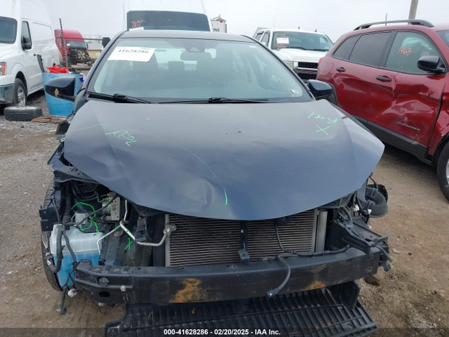 Toyota COROLLA LE 2018 2T1BURHE3JC035009 Image 12