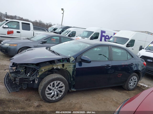 Toyota COROLLA LE 2018 2T1BURHE3JC035009 Image 14