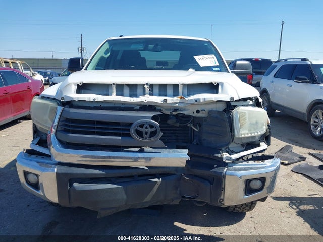 5TFDW5F12EX342397 Toyota Tundra Sr5 5.7l V8