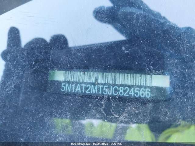 Nissan ROGUE SV 2018 5N1AT2MT5JC824566 Image 9