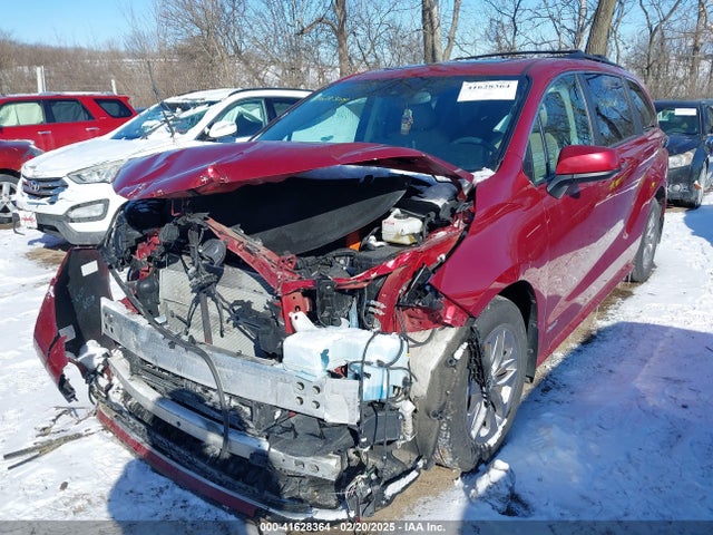 5TDYSKFC8MS030845 Toyota SIENNA XLE
