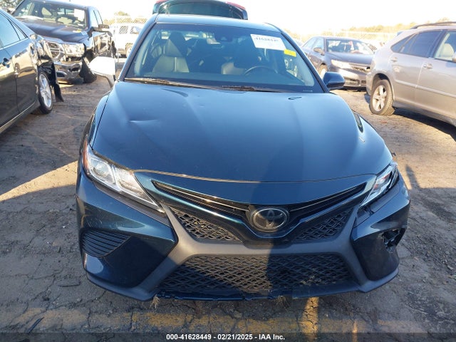 4T1B11HK8JU554927 Toyota CAMRY SE