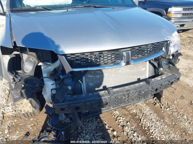 2C4RDGCG0KR563751 Dodge Grand Caravan Sxt