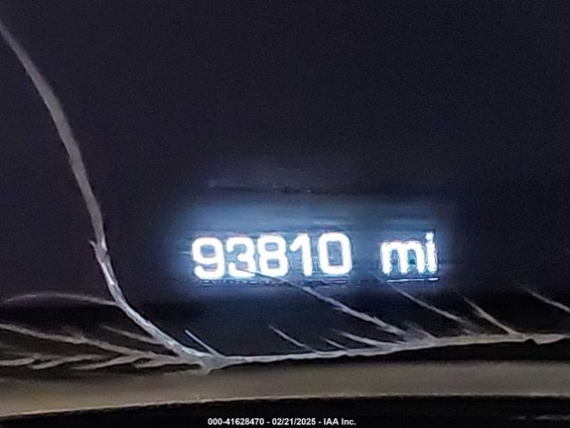 1G1ZE5ST2HF113074 Chevrolet MALIBU 1LT