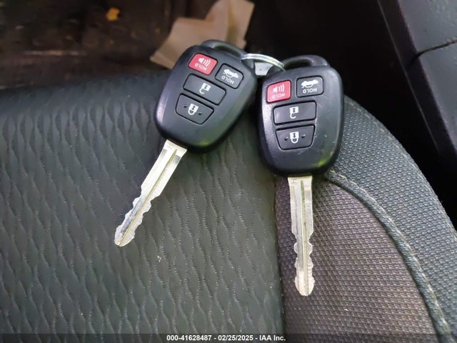 Toyota COROLLA LE 2019 5YFBURHEXKP943913 Image 11